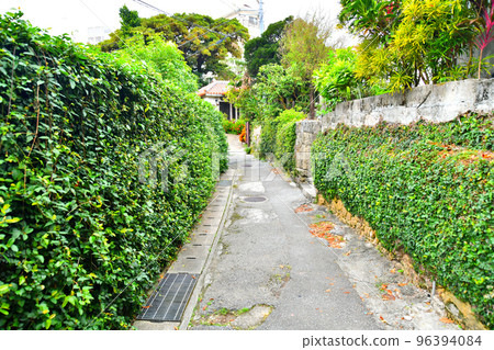 Ishimachi Street (Naha City, Okinawa Prefecture) [2022.11] 96394084