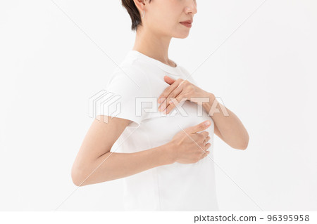 女性乳房 96395958