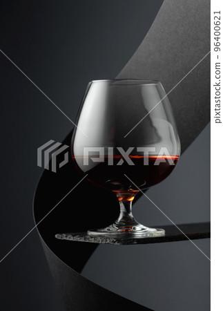 Snifter of brandy. 96400621