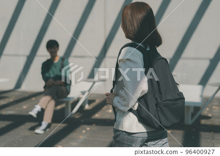 大學生 男人和女人 男女 96400927