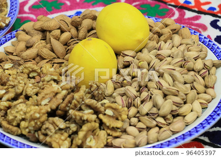 Pistachio fruit Pistachio nuts 96405397