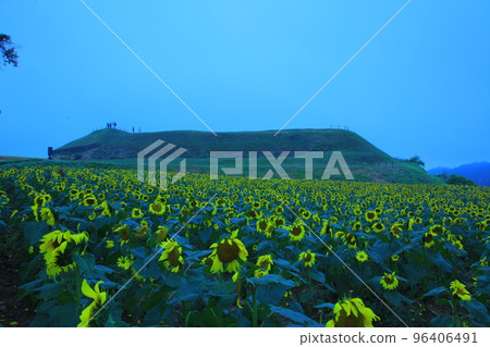 Horugoru Fortress in Yeoncheon. Guri Lake Park 96406491