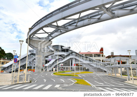 Yui Rail Urasoe-Maeda Station Area (Urasoe City, Okinawa Prefecture) [2022.11] 96406977