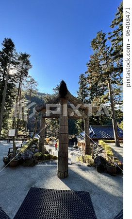 富士淺山大神宮三柱鳥居門 富士淺山大神宮三柱鳥居門 96408471