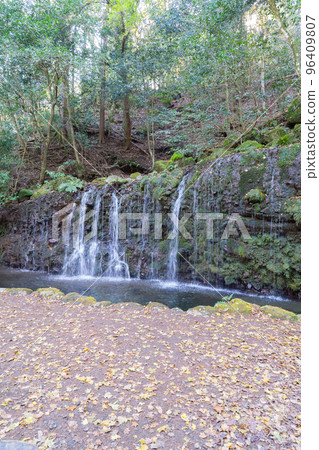 Chisuji Falls (Hakone) 96409807
