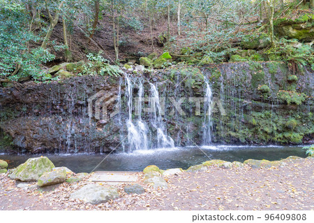 Chisuji Falls (Hakone) 96409808
