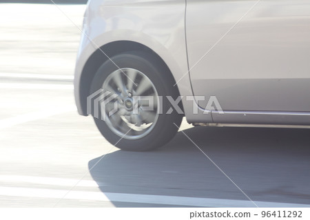 Car tire Car tire 96411292