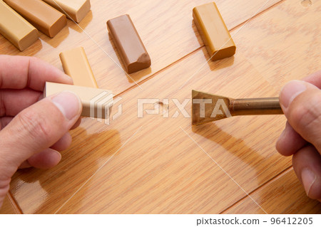 Flooring (floor) scratch repair work Flooring (floor) scratch repair work 96412205