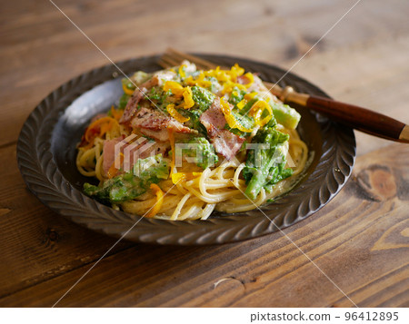Yuzu Kaoru Cream Pasta Yuzu Kaoru Cream Pasta 96412895