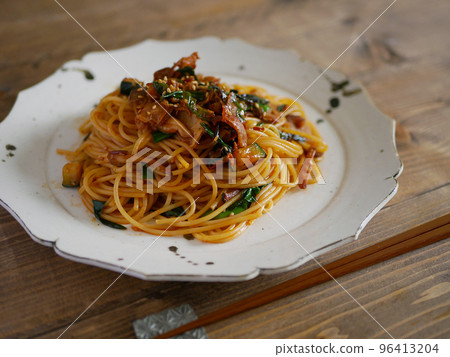辣椒醬意大利面 辣椒醬意大利面 96413204
