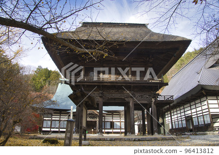 長野縣大町市銀杏葉和靈正寺 96413812