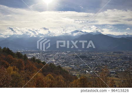 View of the townscape of Omachi City and the Northern Alps from Reishoji Temple, Omachi City, Nagano Prefecture 96413826