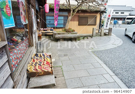 Sightseeing in Hita City, Oita Geta Geta Hita Cedar Sightseeing in Hita City, Oita Geta Geta Hita Cedar 96414907