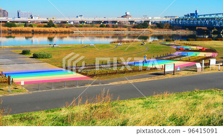Scenery of rainbow square in Arakawa Senju Shimbashi green area 96415091