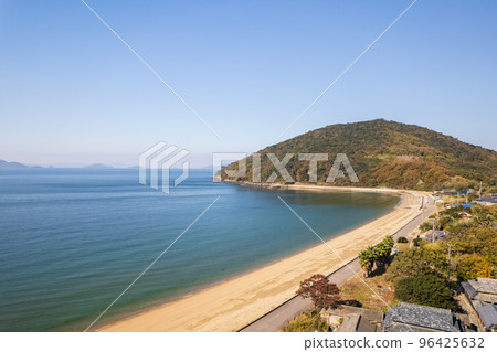 Scenery of Awashima, Mitoyo City, Kagawa Prefecture 96425632