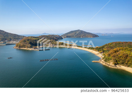 Scenery of Awashima, Mitoyo City, Kagawa Prefecture 96425633