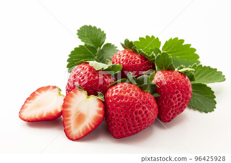 Strawberries with leaves on a white background Strawberries with leaves on a white background 96425928