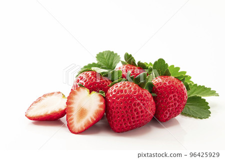 Strawberries with leaves on a white background 96425929