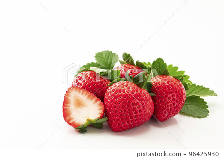 Strawberries with leaves on a white background 96425930