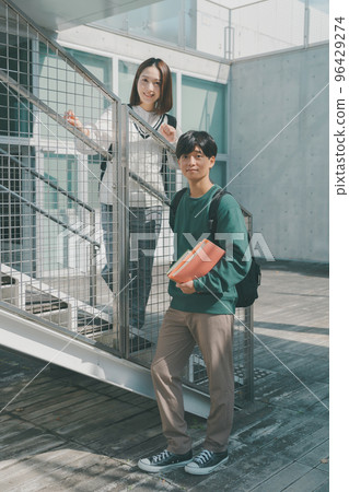 大學生 男人和女人 男女 96429274