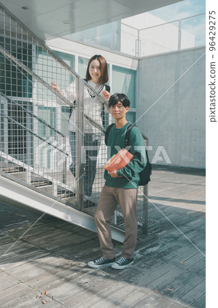 college student, undergraduate, university student 96429275