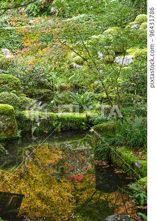 Ohara Sanzen-in Temple (Autumn) Shohekien Ohara Sanzen-in Temple (Autumn) Shohekien 96431786