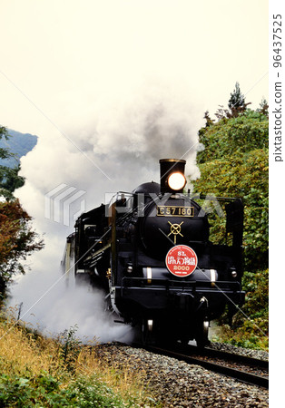 在磐越西線行駛的2000 C57180SL磐越物語2000 96437525