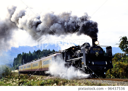2000 C57180 Ozashiki Train Romance running on the Ban'etsu West Line 2000 C57180 Ozashiki Train Romance running on the Ban'etsu West Line 96437536