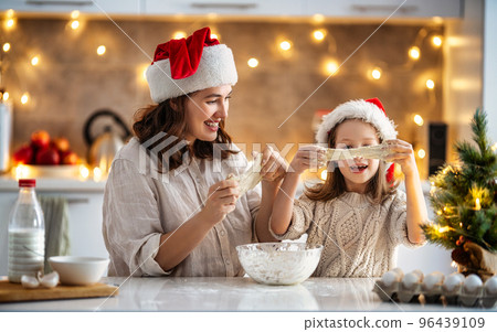 Cooking Christmas cookies Cooking Christmas cookies 96439109