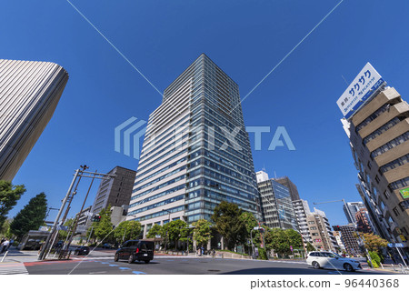Kudanshita Crossing and Kitanomaru Square Building Kudanshita Crossing and Kitanomaru Square Building 96440368