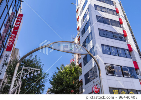 神保町/神田鈴蘭街口 96440405