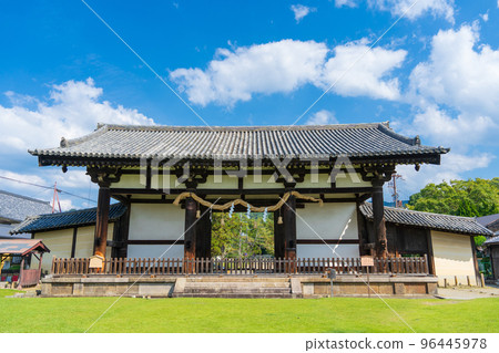 Nara Todaiji Temple Tenpaimon 96445978