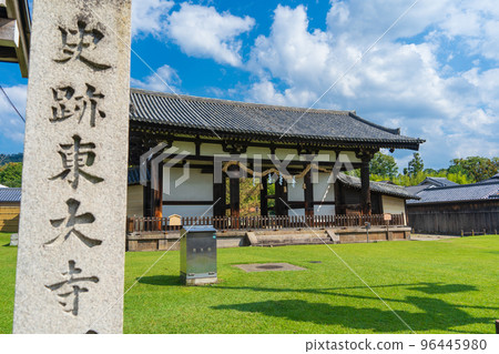 Nara Todaiji Temple Tenpaimon 96445980