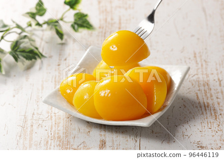 Canned peaches ③ 96446119