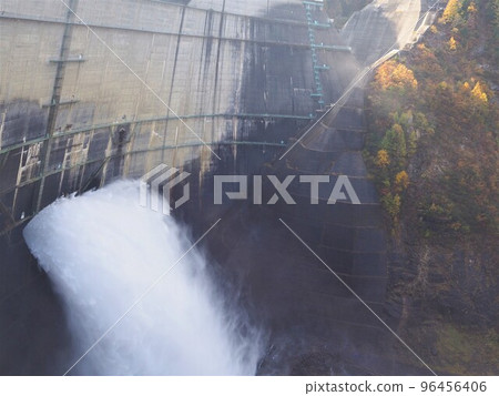 Kurobe Dam Kurobe Dam 96456406