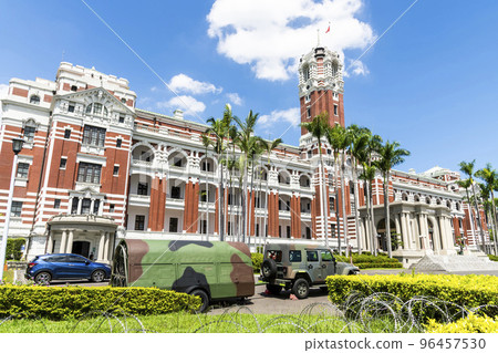 Building view of the Presidential Office Building in Taipei, Taiwan. This Baroque-style building is a symbol of the Government of Taiwan. Building view of the Presidential Office Building in Taipei, Taiwan. This Baroque-style building is a symbol of the Government of Taiwan. 96457530