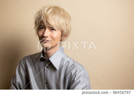blond man wig blond man wig 96458797