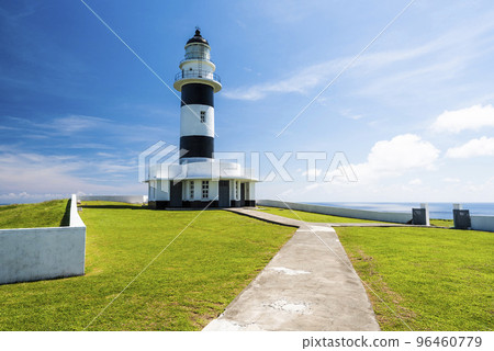 Building view of Dongjiyu Lighthouse in Penghu, Taiwan. This is the second lighthouse built by the Japanese in the Penghu Islands. 96460779
