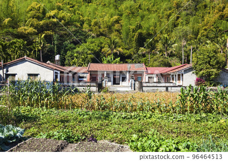 An old Sanheyuan house in the countryside of Meinong District, Kaohsiung, Taiwan. An old Sanheyuan house in the countryside of Meinong District, Kaohsiung, Taiwan. 96464513