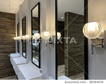 mirror mirror 96464836