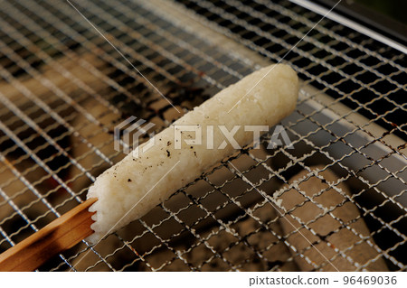 New rice misotanpo (Odate City, Akita Prefecture) Grilled scenery 96469036