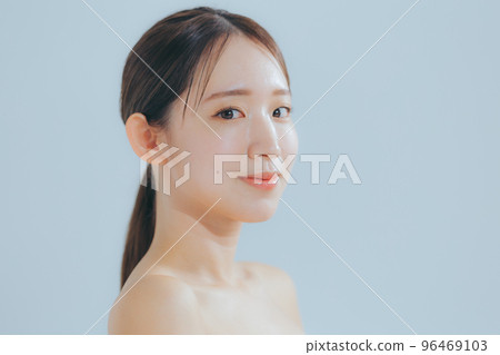 年輕女性的基本美容 年輕女性的基本美容 96469103