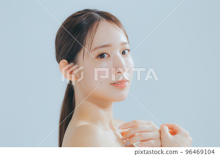 年輕女性的基本美容 年輕女性的基本美容 96469104