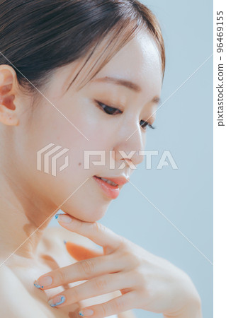 年輕女性的基本美容 年輕女性的基本美容 96469155