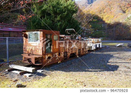 秋天的釜石礦山遺址 96470928