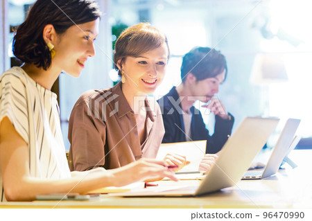 商務攝影合作：PARK6 powered by bondolfi boncaffē 96470990