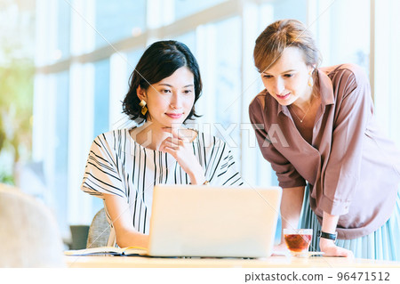 商業中攝影合作：PARK6 powered by bondolfi boncaffē 96471512