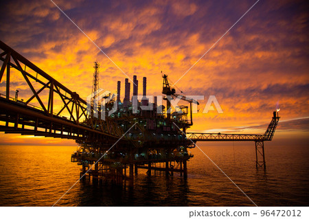 Offshore construction platform for production oil and gas. Oil and gas industry and hard work. Production platform and operation process by manual and auto function from control room. Offshore construction platform for production oil and gas. Oil and gas industry and hard work. Production platform and operation process by manual and auto function from control room. 96472012