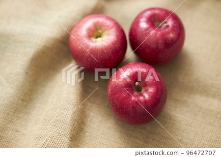 Fresh apple Fuji Fresh apple Fuji 96472707