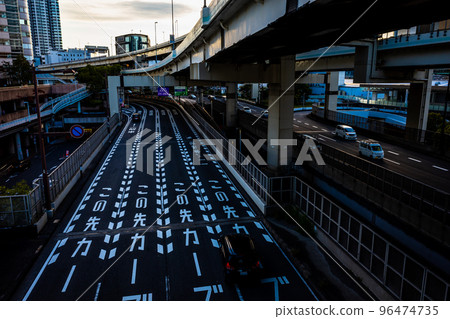 橫濱站東口1號線與首都高速錦江交叉路口2022.10日2高飽和度對比 96474735